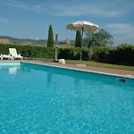 Authentic Pool House Apartman