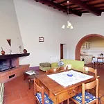 Authentic Pool House Apartman