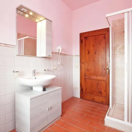 Authentic Pool House Διαμέρισμα *