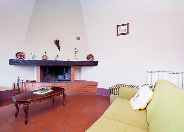Authentic Pool House * Contignano